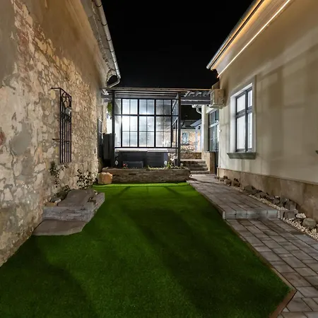 Kispolgár Apartamento Sárospatak
